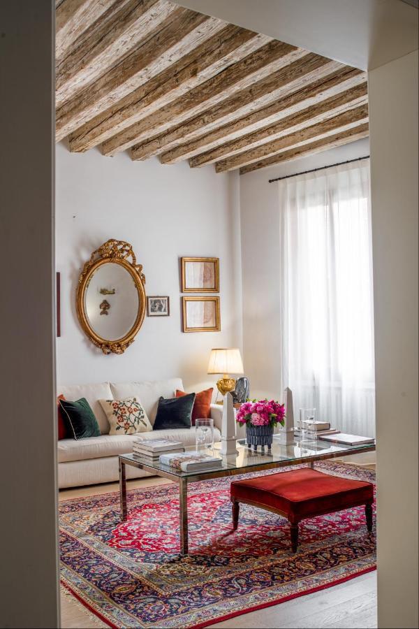 Miracoli Apartment With View On The Canal R&R Venedig Eksteriør billede