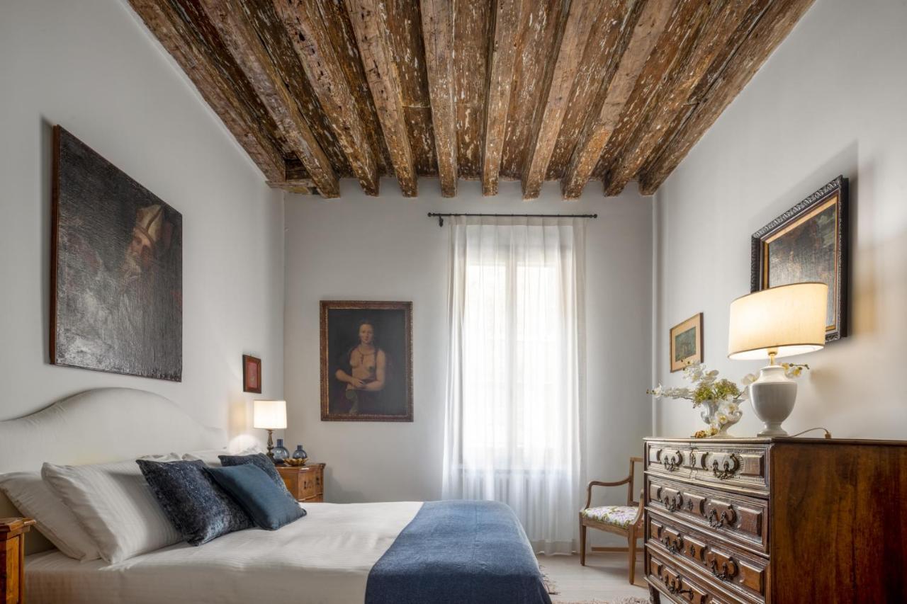 Miracoli Apartment With View On The Canal R&R Venedig Eksteriør billede