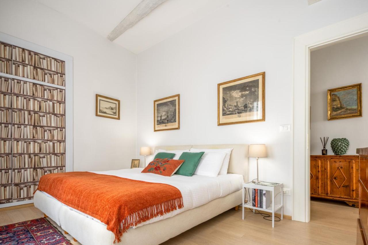 Miracoli Apartment With View On The Canal R&R Venedig Eksteriør billede