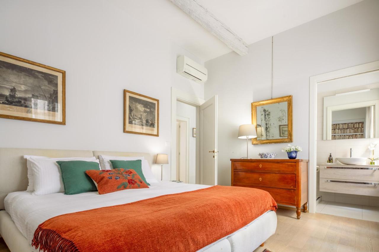 Miracoli Apartment With View On The Canal R&R Venedig Eksteriør billede